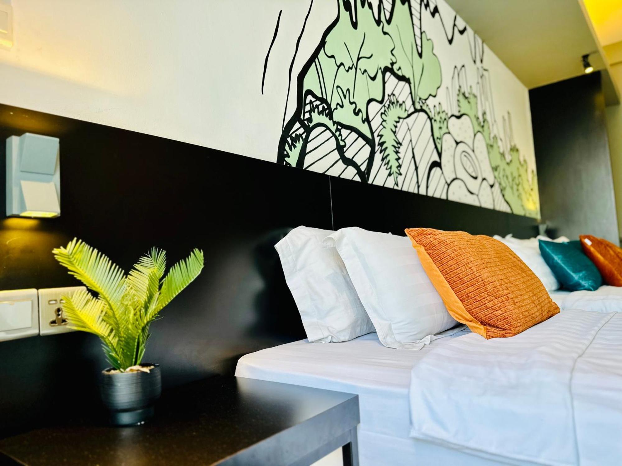 Owl Nest Suite' At Aeropod Sovo Kota Kinabalu Rum bild